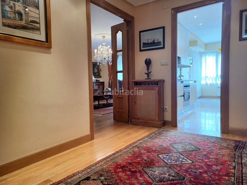 Foto b2b187e4-62d7-4212-8941-86a8963a8ff1. Affitto appartamento con riscaldamento parcheggio in Donostia - San Sebastián