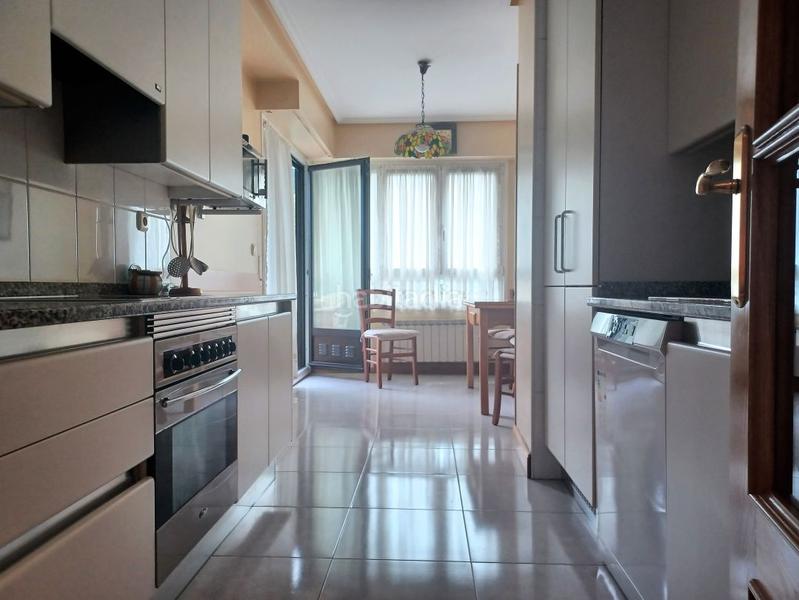 Foto d1779c43-53b6-435c-868d-c5a04b200aa2. Location appartement avec chauffage parking dans Ibaeta Donostia - San Sebastián