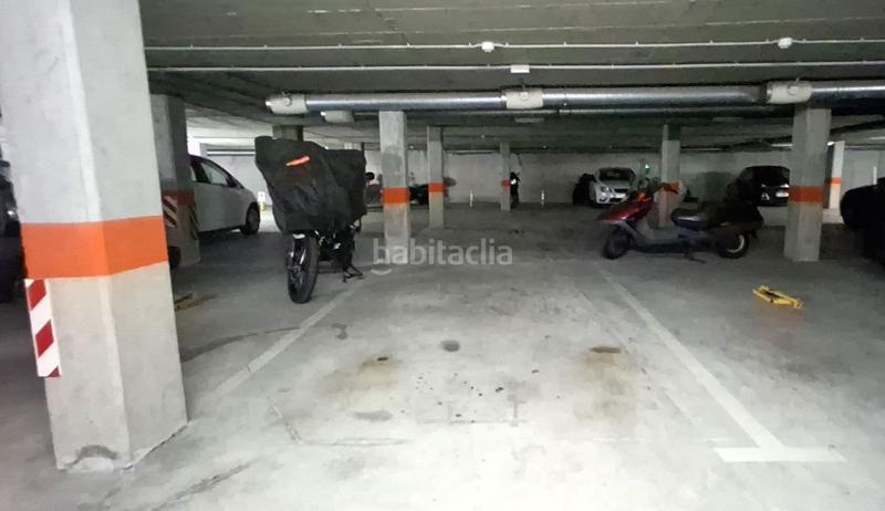 Foto 4bd8dfe4-e92d-4c69-9ba4-37fdcc256f22. Aparcament cotxe a Pasaia