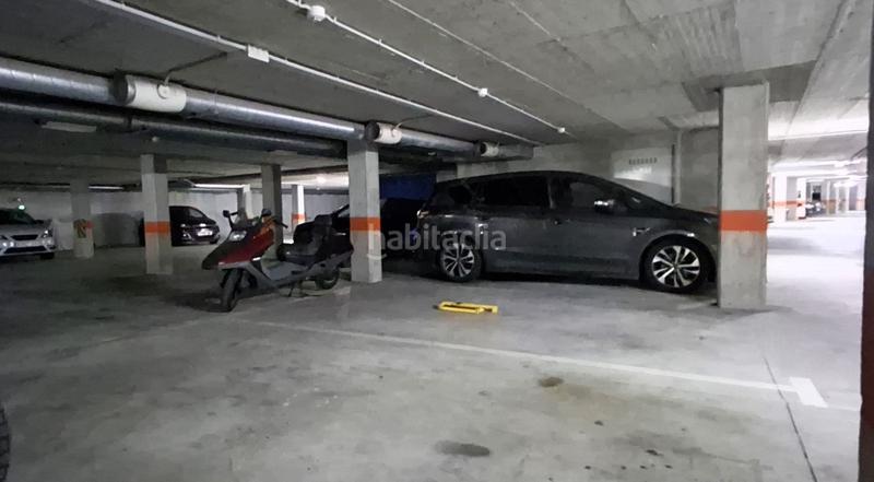 Foto 9a14d008-2306-453c-b2b5-98900b1482a7. Aparcament cotxe a Pasaia
