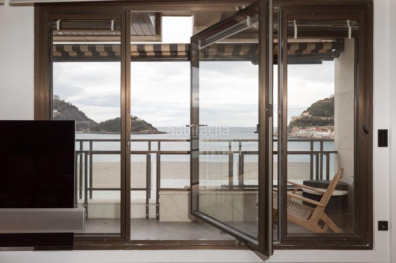 Foto b87229af-e4ae-45fb-b72d-b19441fdecca. Rent flat with heating parking in Área Romántica Donostia - San Sebastián
