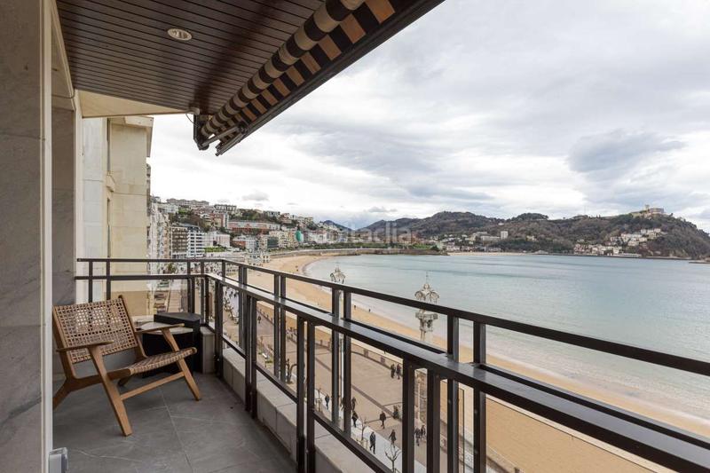 Foto bdd6646a-0de7-44c7-8d90-ebbb59833229. Rent flat with heating parking in Área Romántica Donostia - San Sebastián