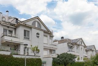 Dúplex  Arturo campion kalea. Duplex en berio con amplia terraza, garaje y trastero