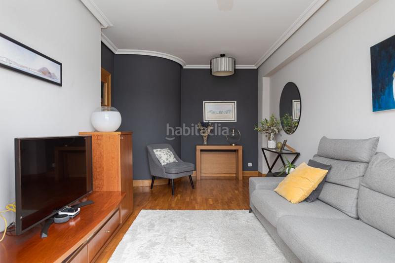Foto eb98890a-d4e4-4614-8ec6-d83f46390438. Duplex con riscaldamento parcheggio piscina in Ibaeta Donostia - San Sebastián