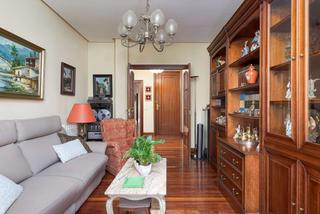 Appartamento in Amara Zaharra-Arbaizenea. Bonito piso para reformar