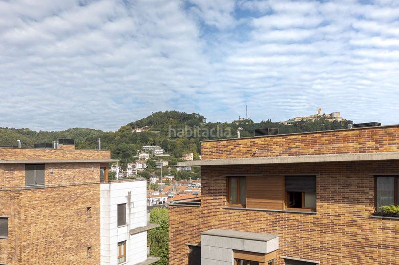 Foto 2740fefe-c161-4131-8bea-c9fd00fb3d47. Pis amb calefacció aparcament a Antiguo Donostia - San Sebastián