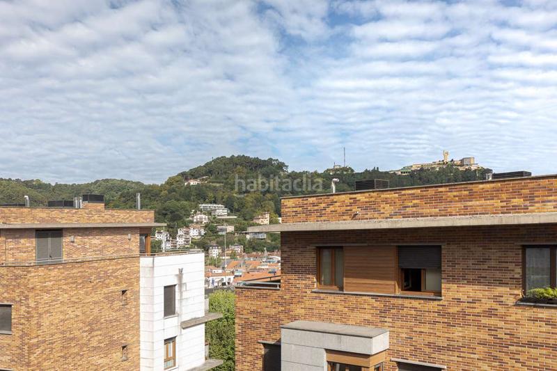 Foto 2740fefe-c161-4131-8bea-c9fd00fb3d47. Piso impecable vivienda en el corazón del Antiguo en Donostia - San Sebastián