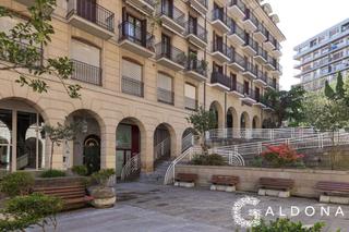 Affitto Appartamento in Antiguo. Bonita vivienda en pza txalupaguillene