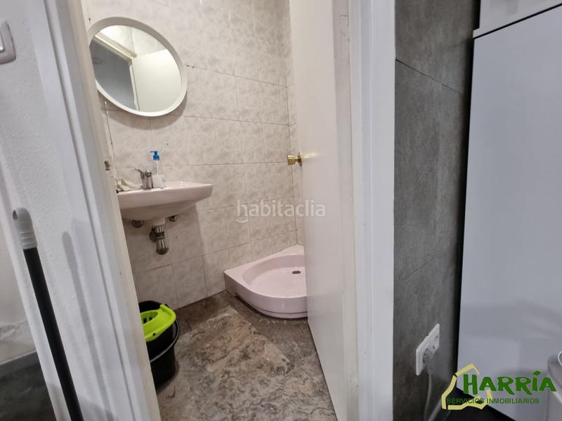 Foto 7d59fda8-cc02-4a78-b6ae-ae30c33209cb. Oficina Gros oficina en galería calle ronda en Gros Donostia - San Sebastián