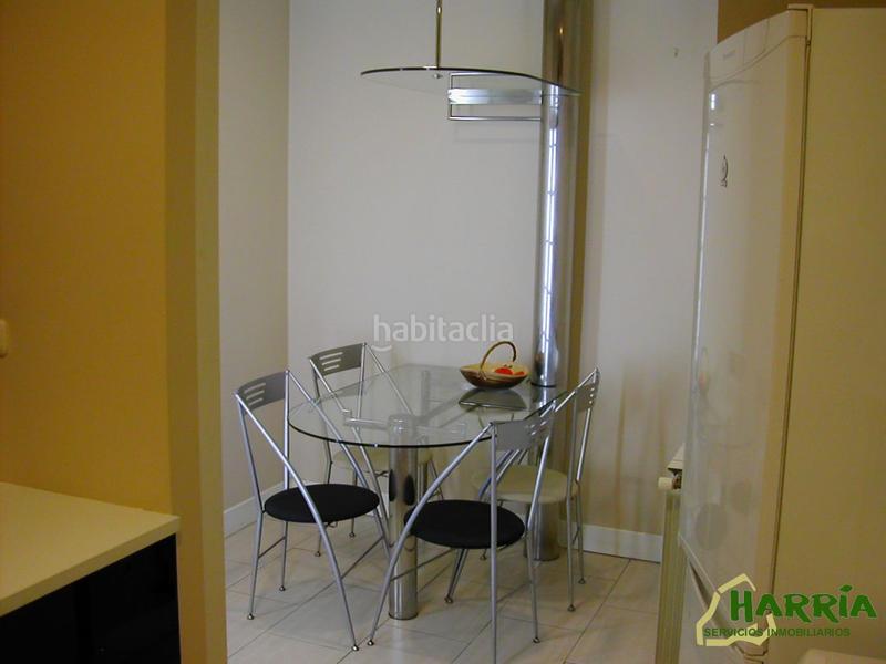 Foto f353c2a2-2683-422d-90d0-51a9febba460. Miete etagenwohnung mit heizung in Parte Vieja Donostia - San Sebastián