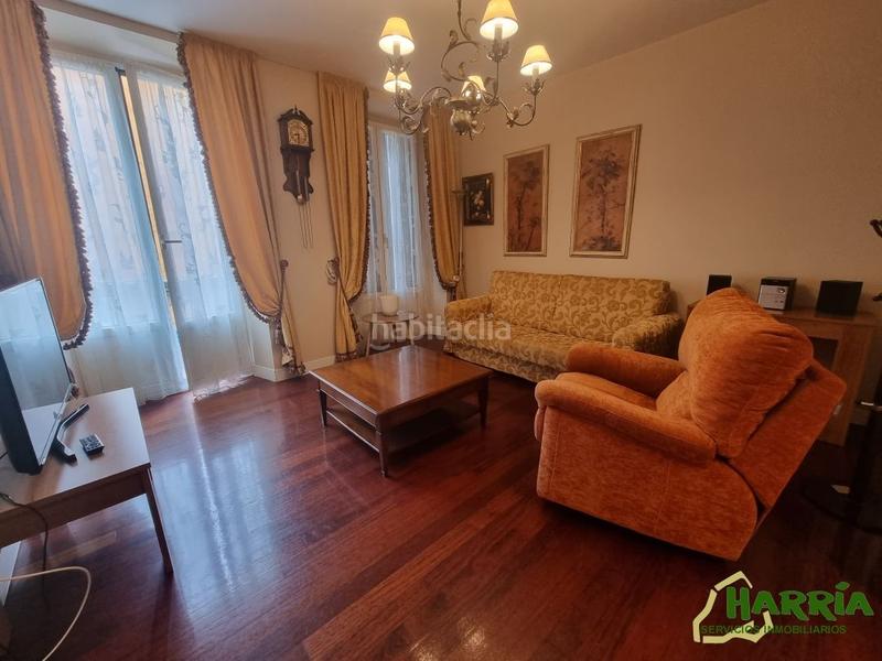 Foto f68e94c3-3099-432f-88b6-c5e30bb9f294. Rent flat with heating in Parte Vieja Donostia - San Sebastián