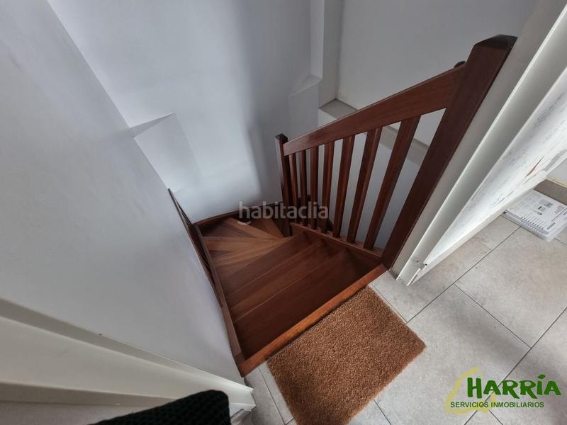 Foto d1b9d01d-93aa-4b56-a5c5-3627405d85bb. Alquiler local comercial errentería, calle biteri local en dos plantas en Errenteria