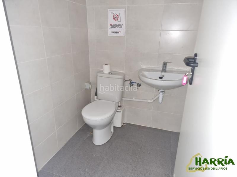 Foto 93700192-2a7c-4e33-b7df-5df14e2cfca4. Lloguer local comercial a Centro Errenteria