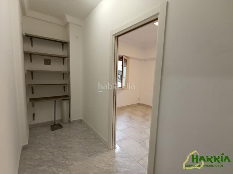 Foto db271c02-a27e-4235-add7-d93552031c20. Alquiler oficina , trintxerpe, calle terranova en Pasaia