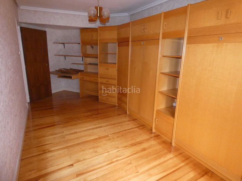 Foto ca004a47-5ee5-4f55-95d6-1d9a8407c956. Pis a Eibar