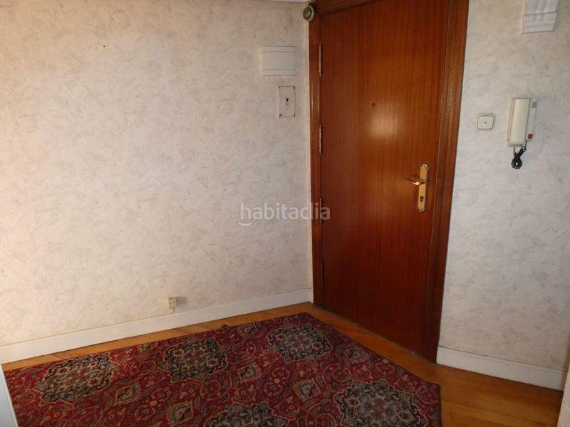 Foto d4e8de24-1787-4ee6-bb06-7a0cf0012570. Pis a Eibar