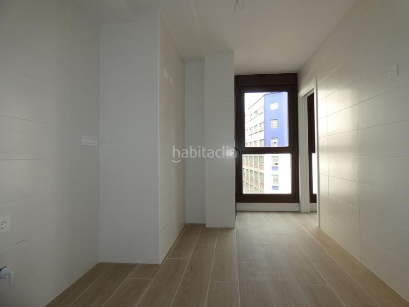 Foto eacc0aaf-25e6-4e58-8b49-bcaa0c4dd00a. Pis a Eibar