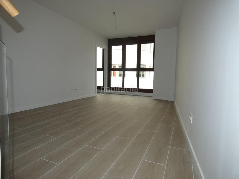 Foto 0c6c2dbe-c4a0-460b-91f9-ba44c270ac66. Piso en Eibar