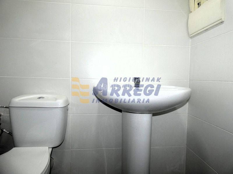 Foto 42e554f7-c7ca-4f7d-9f5c-c3913bbc6fb2. Location local commercial dans Eibar