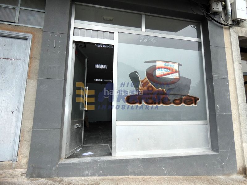 Foto e3e4bed6-7cf7-4841-8a82-0ef1c9525f31. Location local commercial dans Eibar
