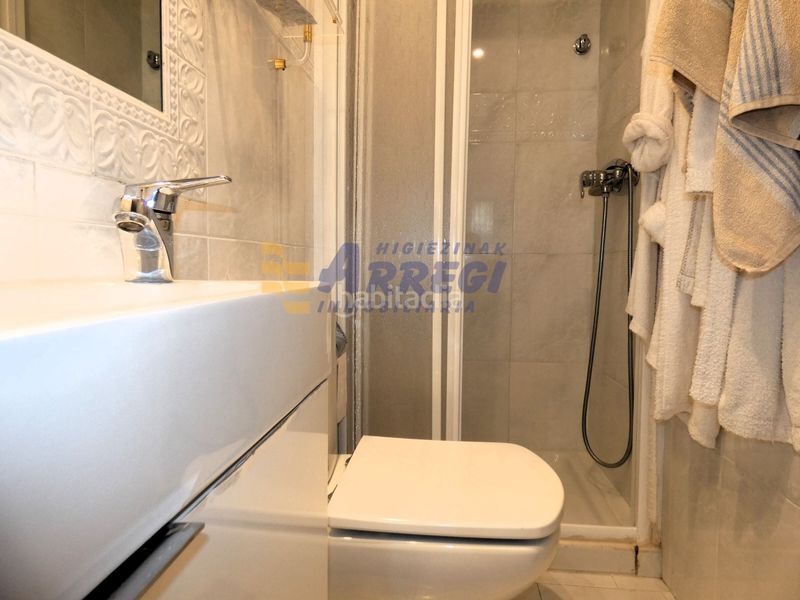 Foto 331f7136-cf6f-418f-a612-89a9596c28bb. Etagenwohnung mit heizung in Eibar