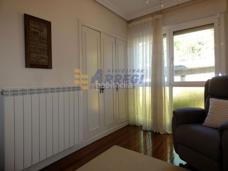 Foto 8dcae27a-79bd-410b-9c74-d2800b5eaef7. Etagenwohnung mit heizung in Eibar