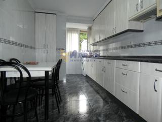 Pis a Eibar. Vivienda  para entrar a vivir con ascensor a cota cero