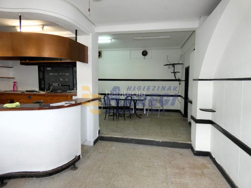 Foto 2718d777-1017-4638-9a15-0e85d9ac0bf3. Local comercial en Eibar