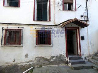 Pis a Mutriku. Casa de dos plantas en mutriku