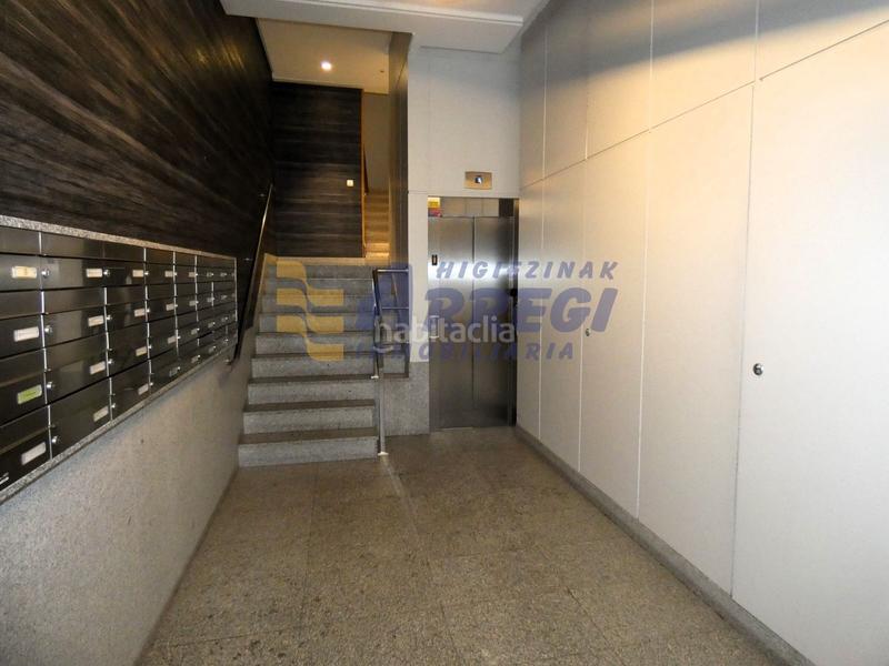 Foto 9405b0fb-c324-42d1-b11c-77473145f696. Appartement dans Eibar
