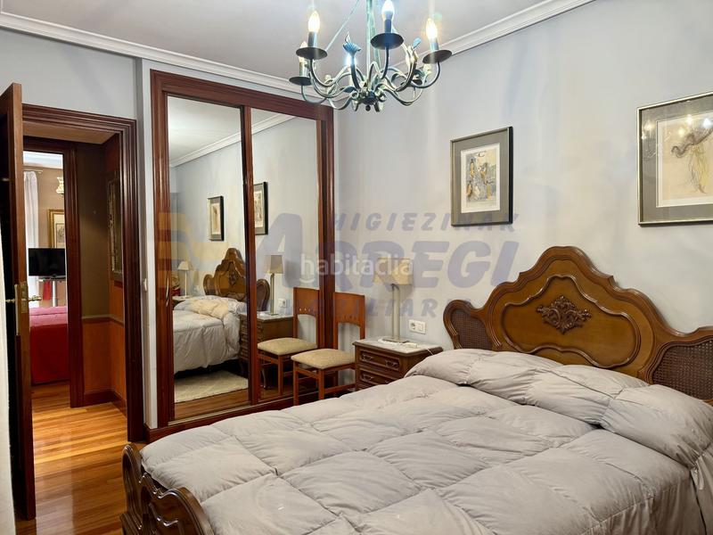 Foto 7ad379ce-b051-498f-b3f5-f67dc1b7be32. Flat with heating in Eibar