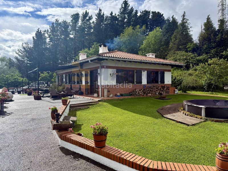 Foto c2e1f626-e03b-4e6a-9fd9-2b4462c37c58. Casa amb calefacció piscina a Mutriku