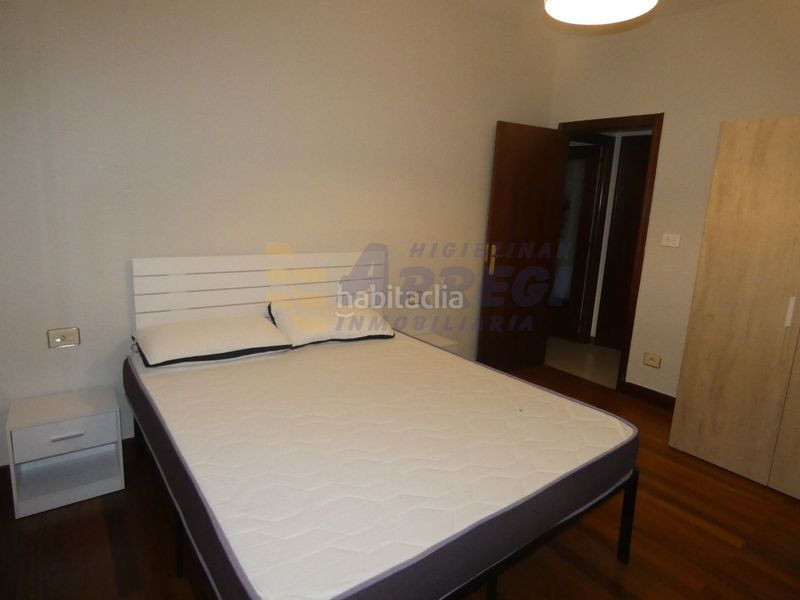 Foto a6981567-8aff-4b6c-815a-c16a1e1f6f91. Flat in Eibar