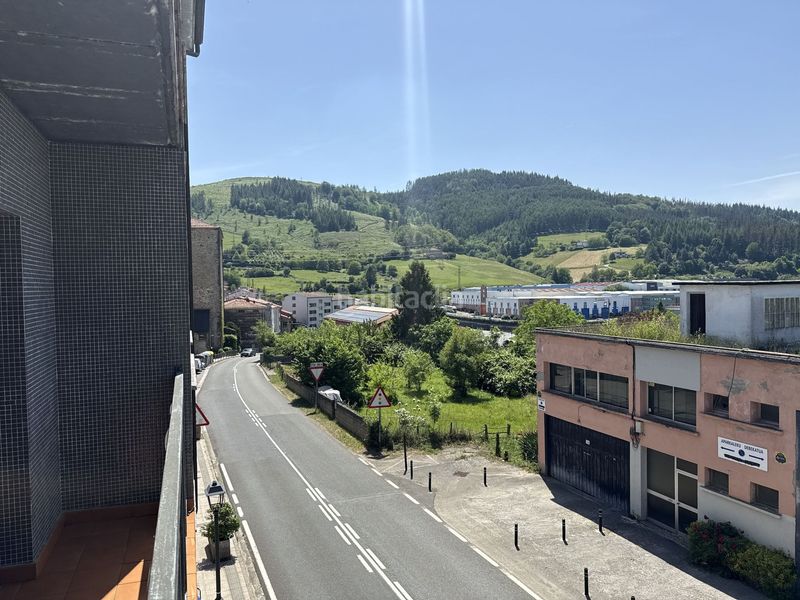 Foto 99f98427-209f-40ee-b6ed-cd84ee84d019. Rent flat with heating parking in Elgeta