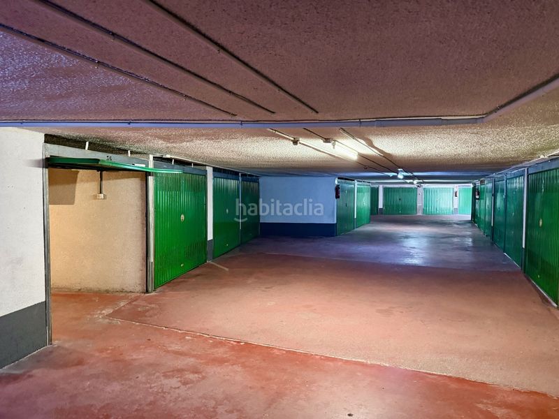 Foto b4b0e5f0-94ee-4640-a86b-886e7b732cc1. Posto auto in Eibar