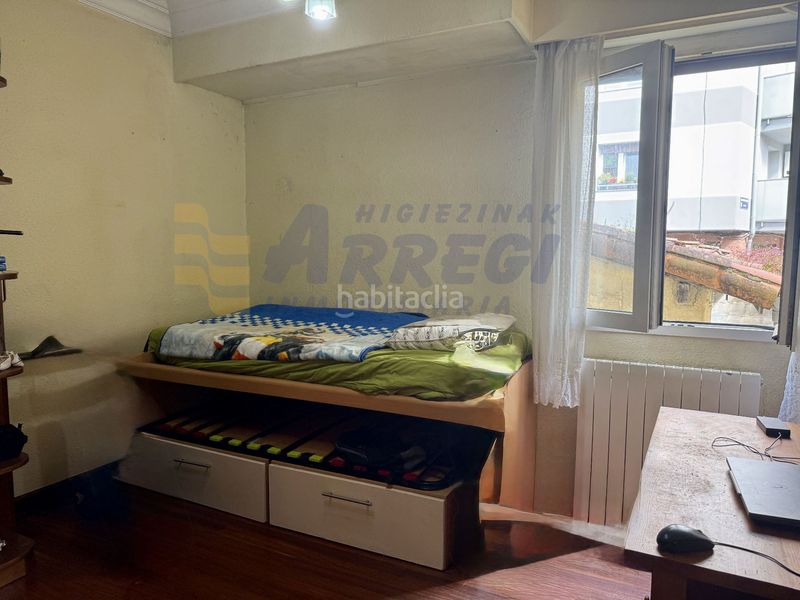 Foto 7214bee8-2284-4d2d-91aa-3f9cfaf7dc3b. Flat in Eibar