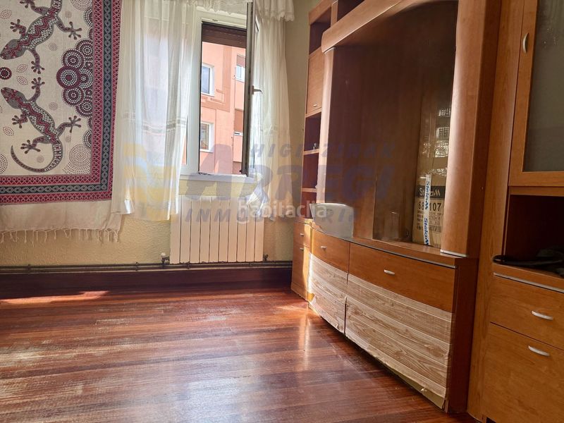 Foto 882012d2-c0f4-4ade-9342-92ca08a0c4a8. Flat in Eibar