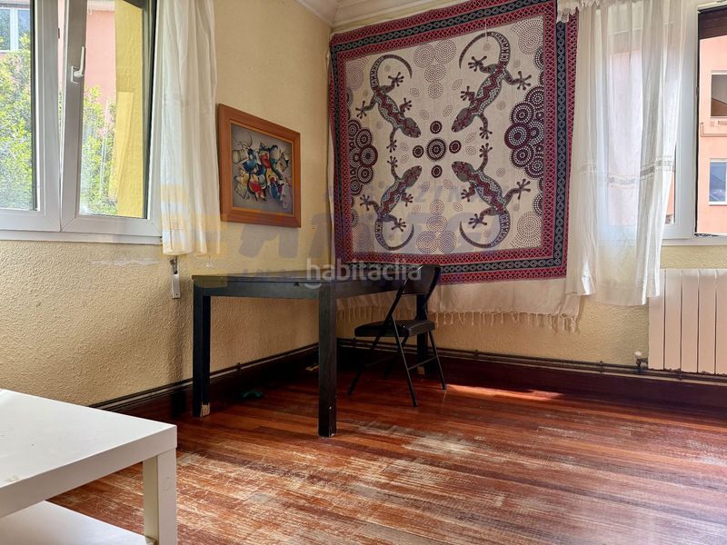 Foto b150c2f6-b8d2-49a5-877a-38686d326867. Flat in Eibar