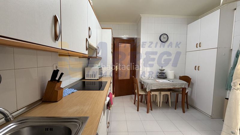 Foto 5a4a97cf-713b-49c9-ac17-f344c2f0cc34. Appartamento con riscaldamento in Eibar
