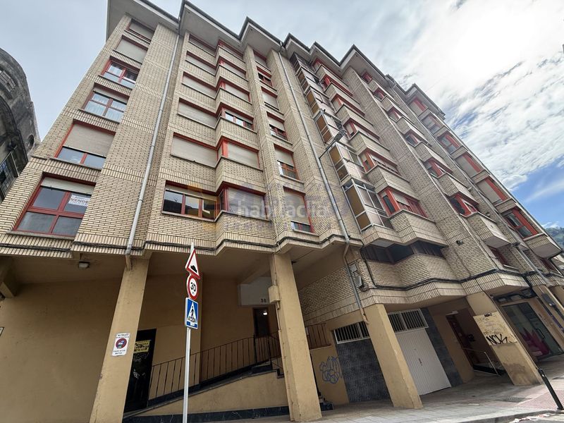 Foto 2c2023d3-0c6c-4ab2-8aa5-6abfaff214cc. Appartamento con parcheggio in Eibar