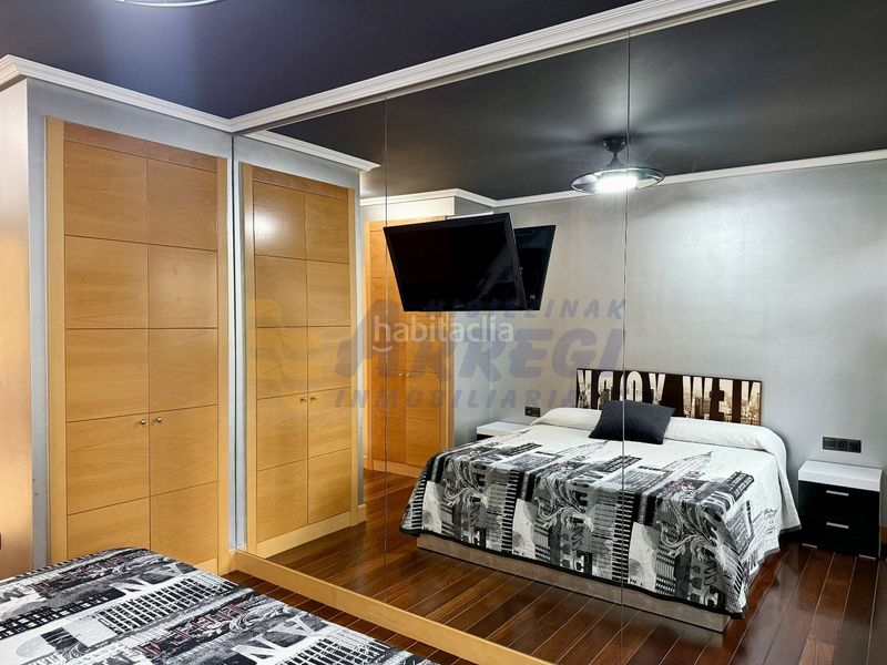Foto 80151965-fe56-4b5c-b754-0b4d1f1f9ad0. Etagenwohnung mit heizung in Eibar