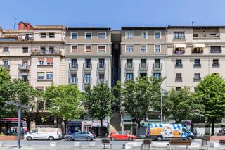 Flat  Pasaia - euskadi etorbidea. Piso con mucho potencial para reformar, con balcón y orientación