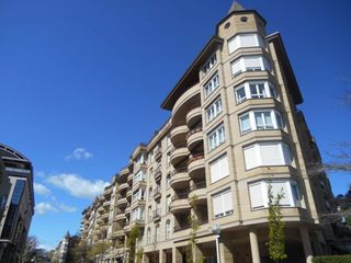 Lloguer Pis a Donostia-san sebastián - antiguo. Preciosa vivienda temporal ubicada en vitoria gasteiz, junto a l