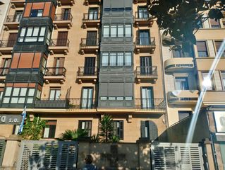 Rent Flat  Donostia-san sebastián - calle zabaleta 37. Preciosa vivienda temporal en el corazón de gros.