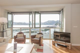 Location Appartement  Mari 14. donostia-san sebastián. Excepcional piso dúplex en alquiler temporal con vistas panorámi