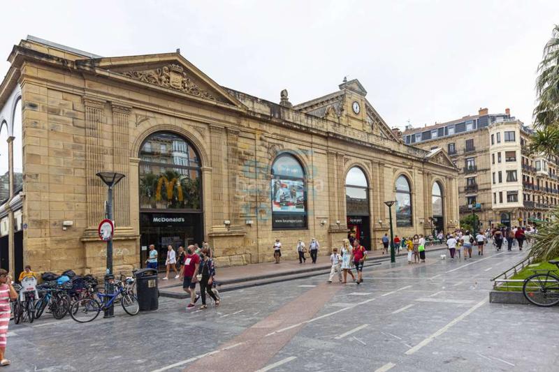 Foto fbbe9608-7bb4-4840-907d-44d6531941e1. Affitto appartamento in Área Romántica Donostia - San Sebastián