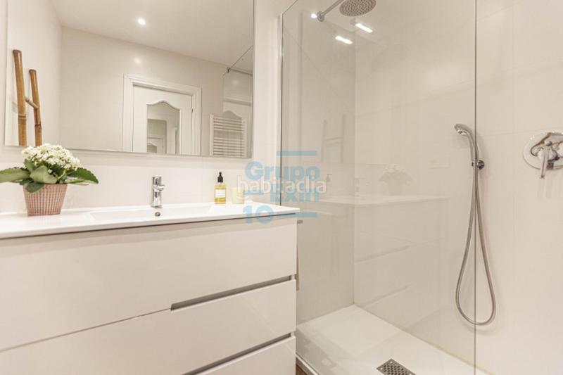 Foto ee7f45c3-2cb6-42c6-a109-868234c8eccd. Rent flat in Área Romántica Donostia - San Sebastián