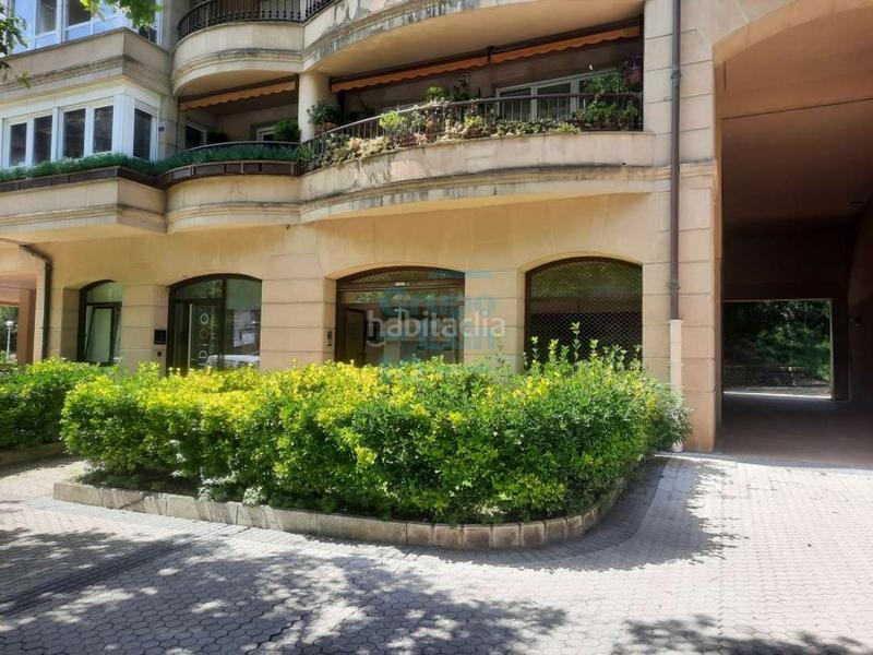 Foto 0f9e6d4b-98ea-4bfc-9689-4f39379fbaba. Local commercial dans donostia-san sebastián - ondarreta pasealekua 14 dans Donostia - San Sebastián