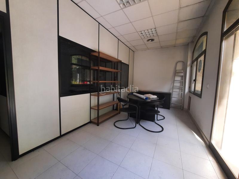 Foto 1d2a260c-946e-45c7-8f12-7d41f40ba23a. Local commercial dans donostia-san sebastián - ondarreta pasealekua 14 dans Donostia - San Sebastián