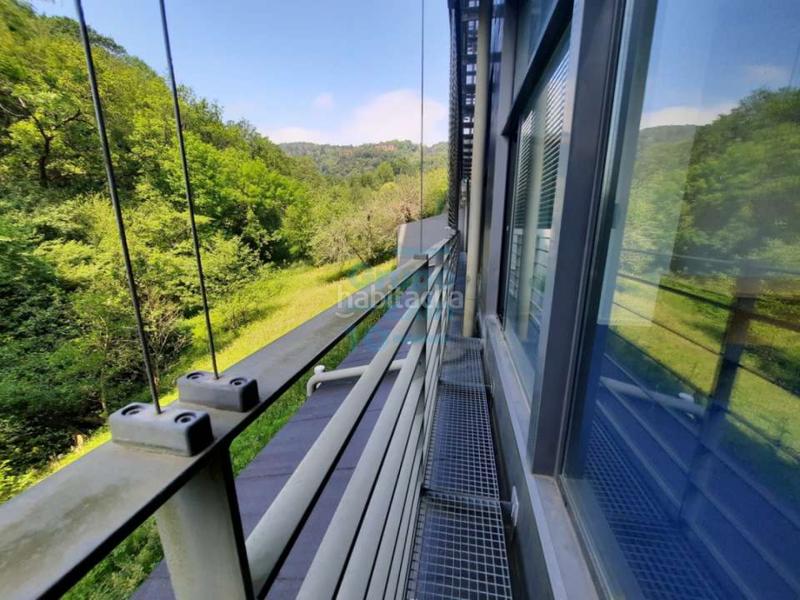 Foto fc376ac8-e71a-4723-a6a8-63e2b06f74ec. Location bureau avec parking dans Ibaeta Donostia - San Sebastián